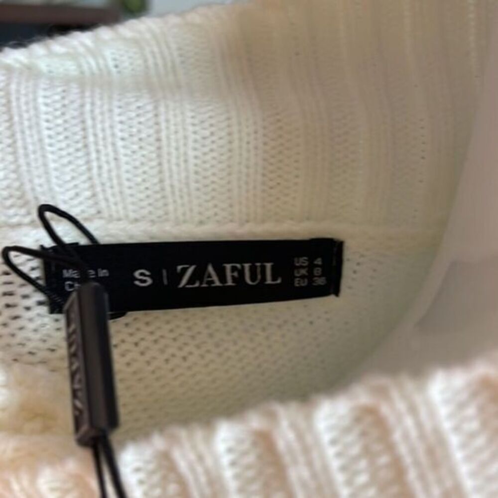 Zaful Mock Neck Cable Knit Lace Mesh Sleeve Ivory Sweater Size 4 - Picture 11 of 16